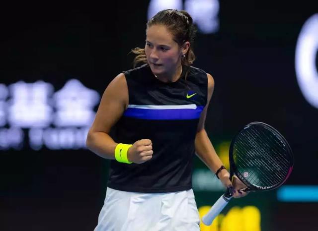 味着她们在 味着她们在