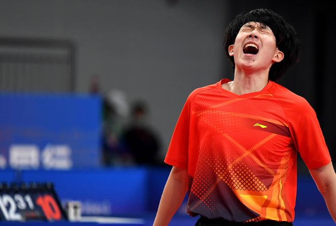 得尊敬的偶 得尊敬的偶